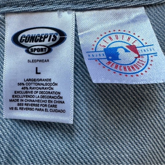 MLB St. Louis Cardinals Ladies Shorts Romper Size Large NWT - Picture 3 of 4